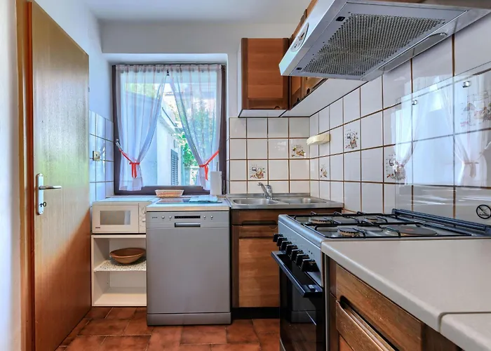 Viskovic By Interhome * Rovinj