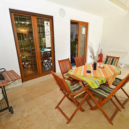Viskovic By Interhome * Rovinj
