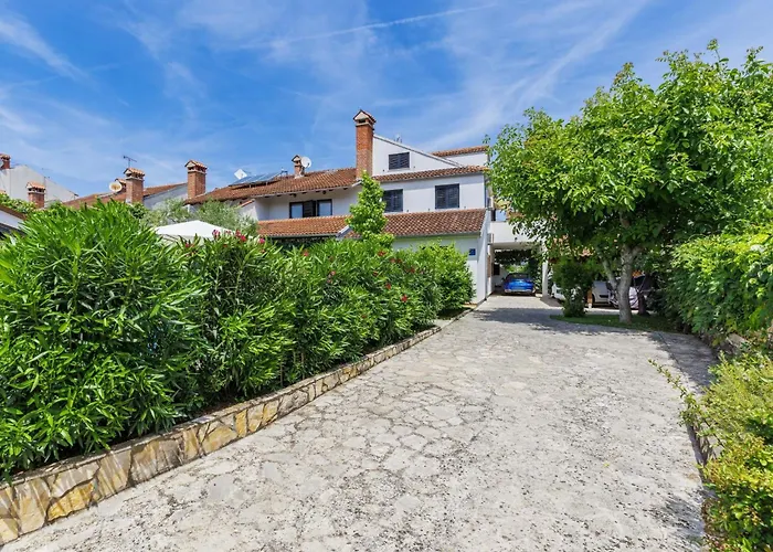 Viskovic By Interhome * Ρόβινι