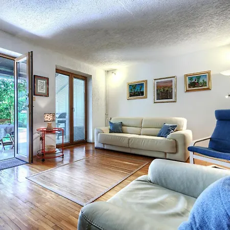 Nyaraló Viskovic By Interhome Rovinj